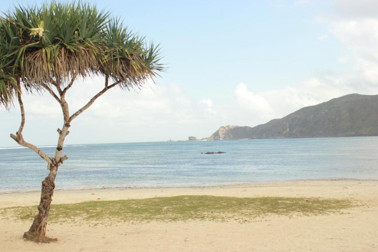 Raja Hotel Kuta Mandalika Resort & Convention Εξωτερικό φωτογραφία