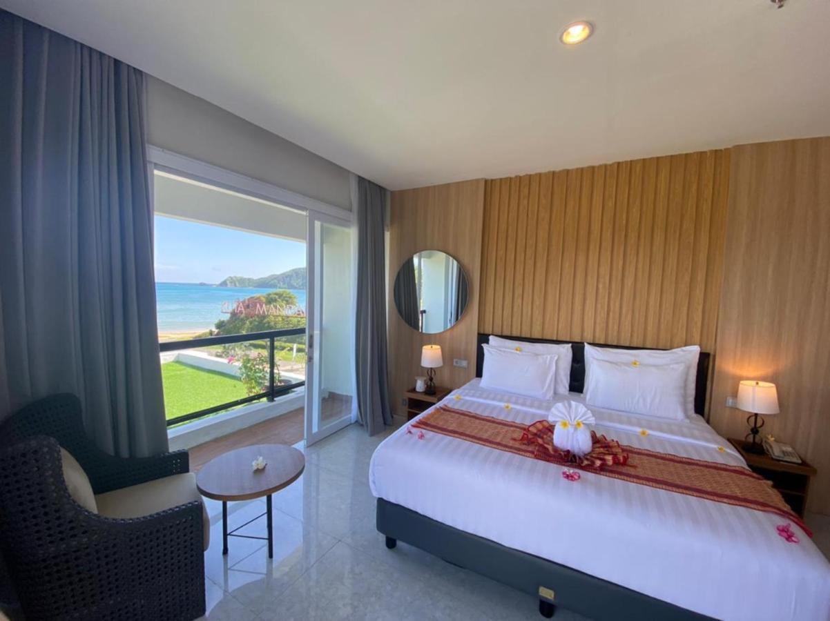 Raja Hotel Kuta Mandalika Resort & Convention Εξωτερικό φωτογραφία