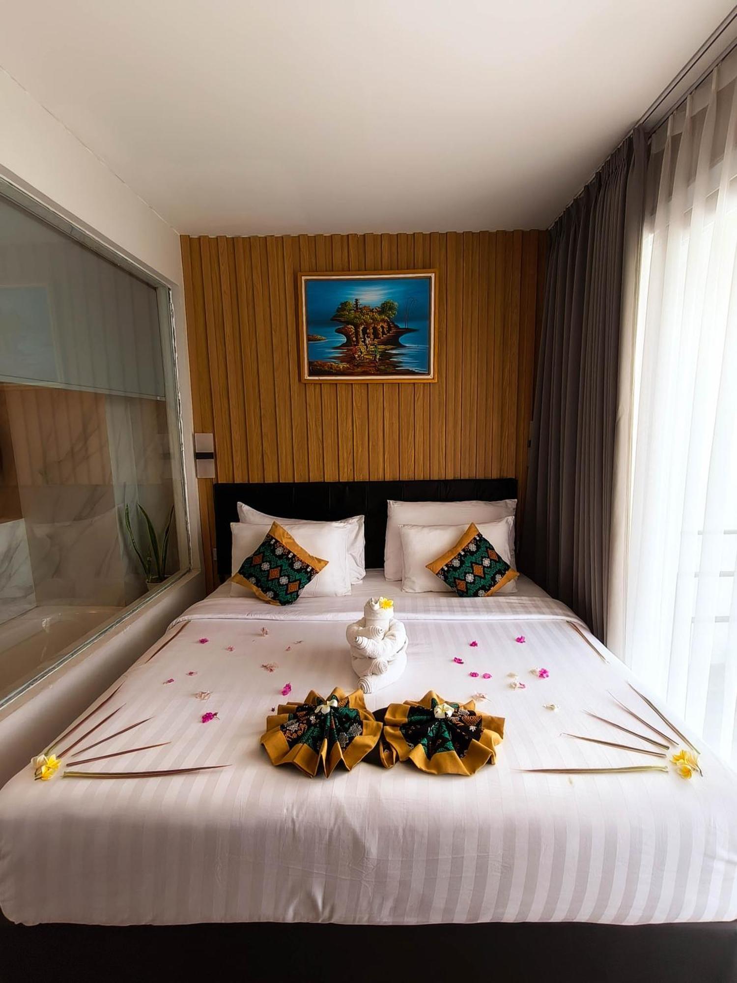 Raja Hotel Kuta Mandalika Resort & Convention Εξωτερικό φωτογραφία