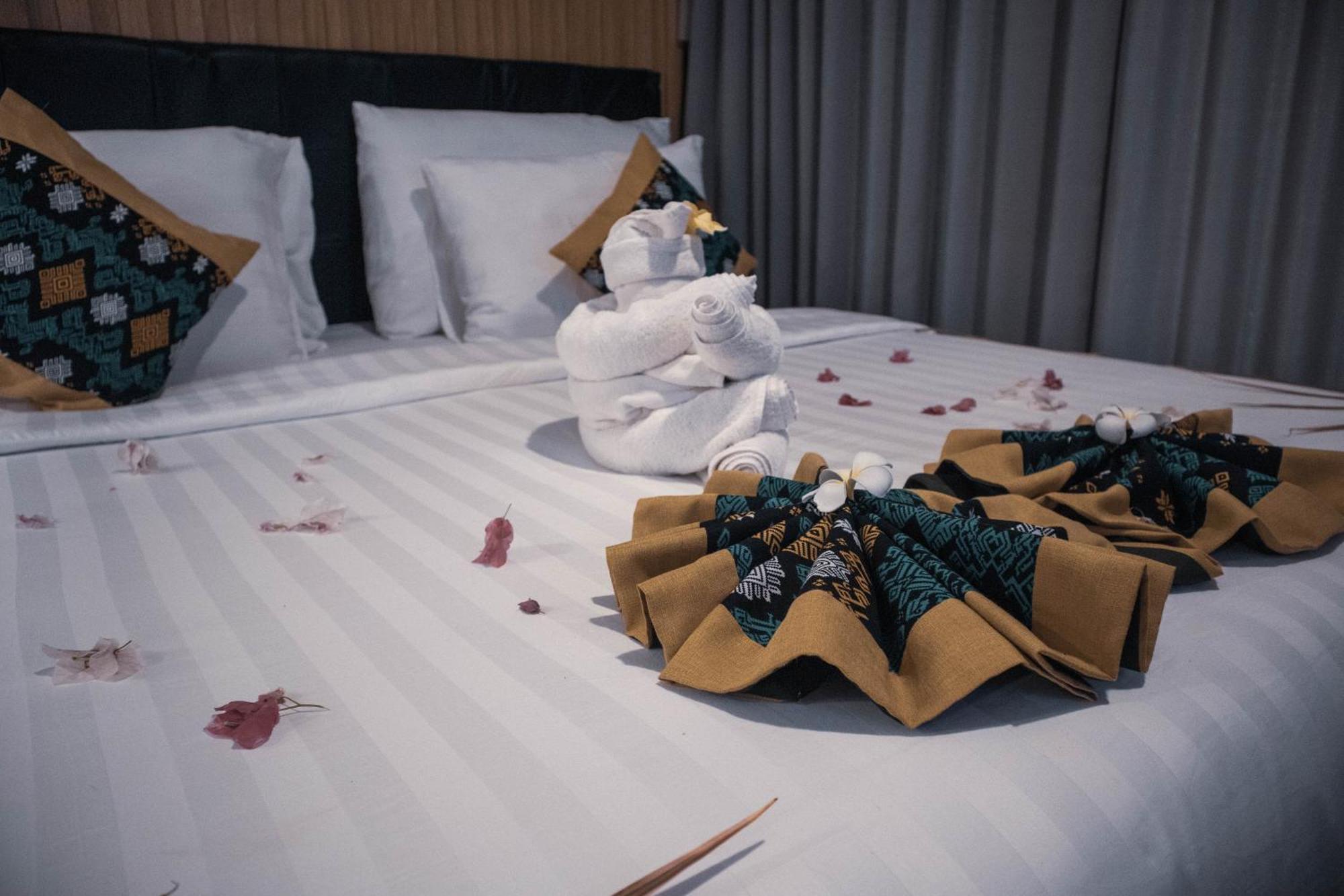 Raja Hotel Kuta Mandalika Resort & Convention Εξωτερικό φωτογραφία