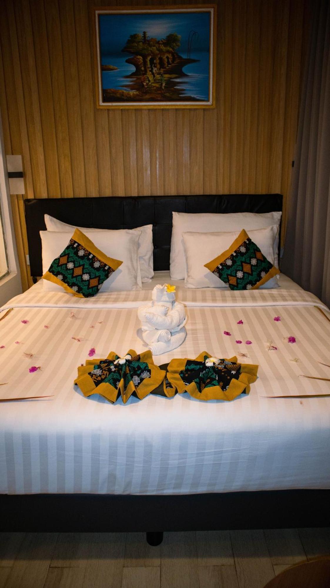Raja Hotel Kuta Mandalika Resort & Convention Εξωτερικό φωτογραφία